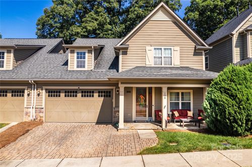 128 Aztec Cir, Mooresville, NC, 28117-6056 | Card Image