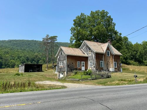 2075 Nys Route 9n, Ticonderoga, NY, 12883-3025 | Card Image