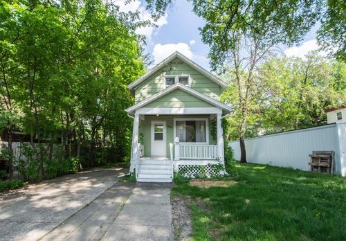 1007 11th St N, Fargo, ND, 58102-3520 | Card Image