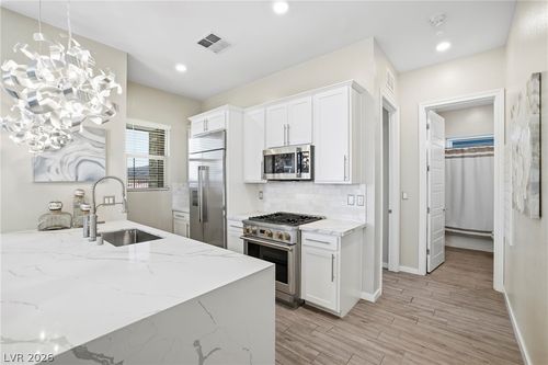 908 Allister Fields Ln, Las Vegas, NV, 89138-4732 | Card Image