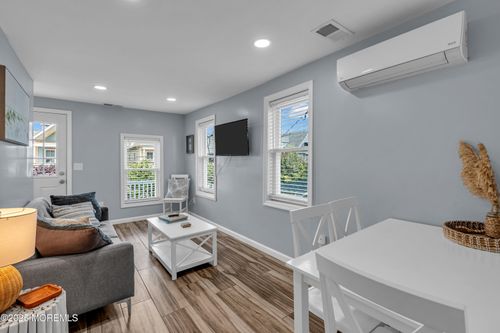 apt-2e-68 Clark Ave, Ocean Grove, NJ, 07756-1135 | Card Image