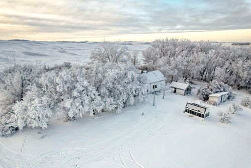 333033 Range Road 255, Torrington, AB, T0M2B0 | Card Image