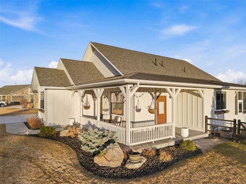 127 Nellie Court, Manhattan, MT, 59741 | Card Image