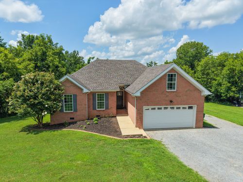 9389 Hi Lo Rd, Bon Aqua, TN, 37025-1521 | Card Image