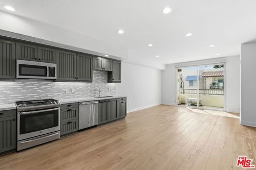 ph620-627 Deep Valley Drive, Palos Verdes Peninsula, CA, 90274 | Card Image