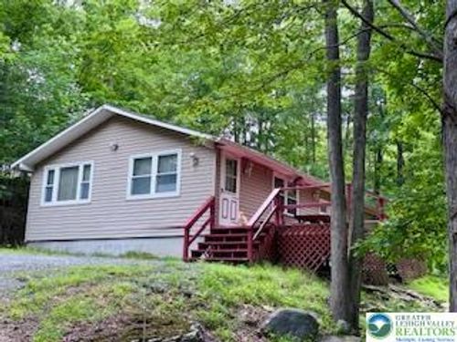 3641 Sequoia Dr, East Stroudsburg, PA, 18302-9024 | Card Image