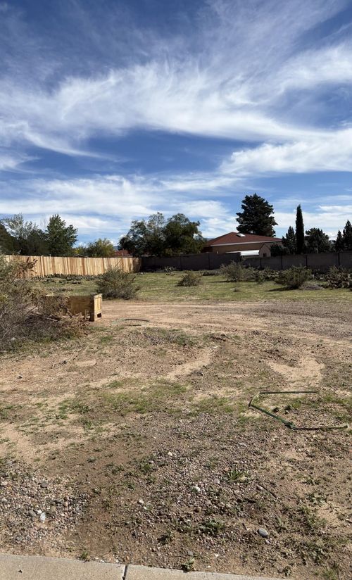5204 Russell Dr Nw, Albuquerque, NM, 87114-4327 | Card Image