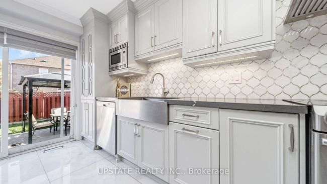 6 Mannel Cres, House other with 6 bedrooms, 4 bathrooms and 4 parking in Brampton ON | Image 21