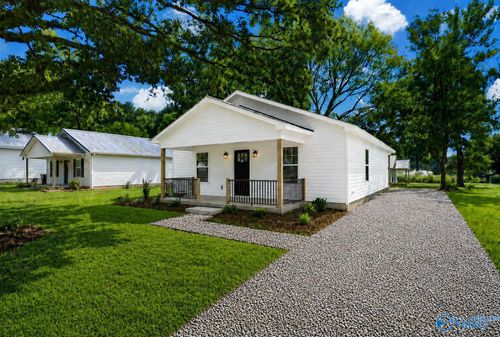 1504 Central Ave, Gadsden, AL, 35904-4440 | Card Image