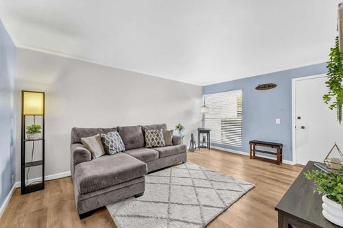 313-500 Glenwood Cir, Monterey, CA, 93940 | Card Image