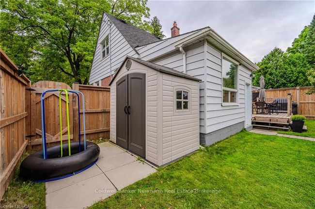 28 Winston Cres, House other with 3 bedrooms, 2 bathrooms and 1 parking in Guelph ON | Image 41