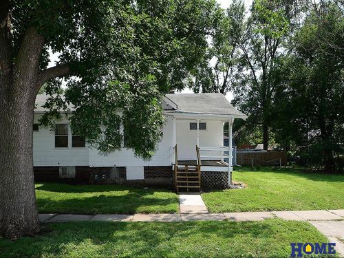 2793 F St, Lincoln, NE, 68510-3128 | Card Image