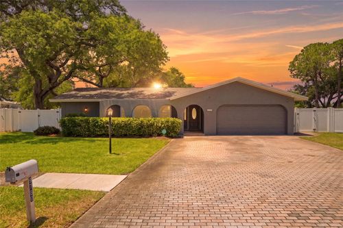 9760 136th St, SEMINOLE, FL, 33776-1429 | Card Image
