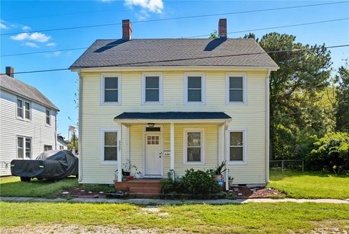3307 Monroe St, Portsmouth, VA, 23703-2320 | Card Image