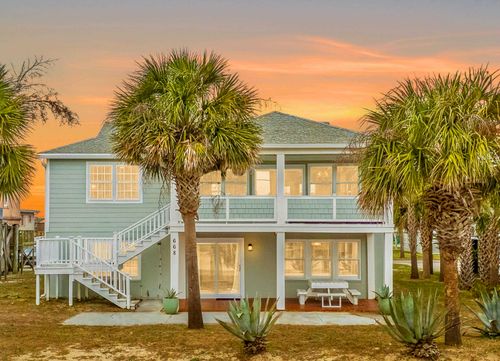 668 S Waccamaw Dr, Murrells Inlet, SC, 29576-5919 | Card Image