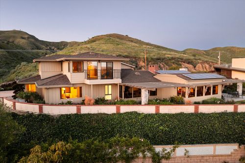 3940 Foothill Rd, Ventura, CA, 93003 | Card Image