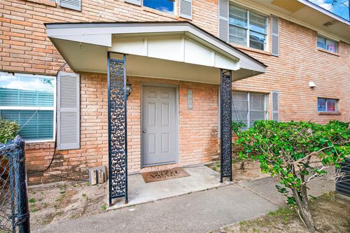 17-1230 Shadowdale Dr, Houston, TX, 77043-4241 | Card Image