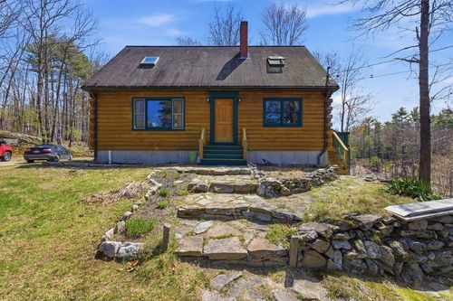 122 Thyngs Mill Road, Waterboro, ME, 04061 | Card Image