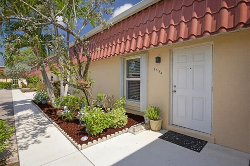 a-352 Covered Bridge Blvd, Lake Worth, FL, 33467-2698 | Card Image