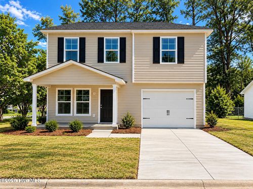 4364 Belcher St, Farmville, NC, 27828-1366 | Card Image