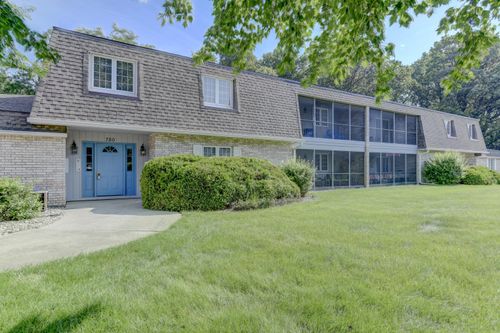 2b-750 Hidden Oak Trl, Hobart, IN, 46342 | Card Image