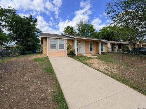 5523 Indian Desert St, San Antonio, TX, 78242-2723 | Card Image