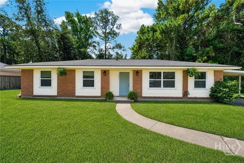 1907 E 63rd St, savannah, GA, 31404-5613 | Card Image