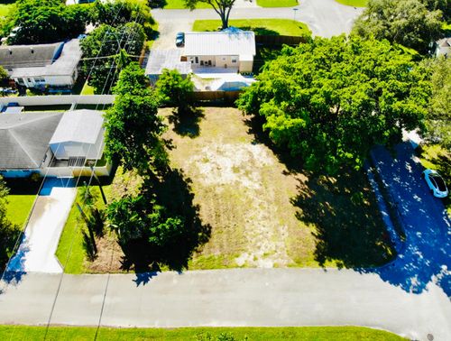 4802 Bonanza Rd, Lake Worth, FL, 33467-4718 | Card Image