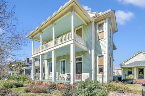 316 W Strong St, Pensacola, FL, 32501-3046 | Card Image