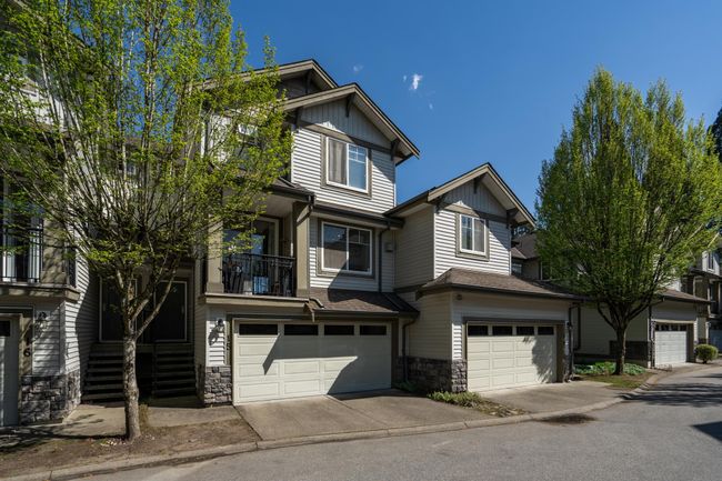 15 - 14453 72 Avenue, Townhouse with 4 bedrooms, 3 bathrooms and 3 parking in Surrey BC | Image 2