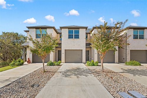 unit-2-1218 Chestnut Ct, Runaway Bay, TX, 76426-9420 | Card Image