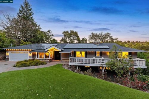 36 Oak Dr, Orinda, CA, 94563-3912 | Card Image