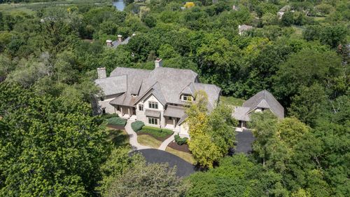 79 S Wynstone Dr, North Barrington, IL, 60010-6940 | Card Image