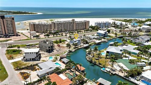 8363 Estero Blvd, FORT MYERS BEACH, FL, 33931-5104 | Card Image