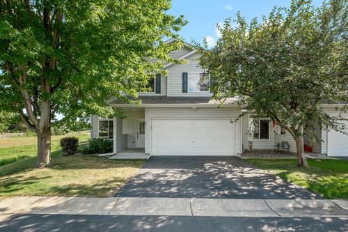 2404-631 Roundhouse St, Shakopee, MN, 55379-1890 | Card Image
