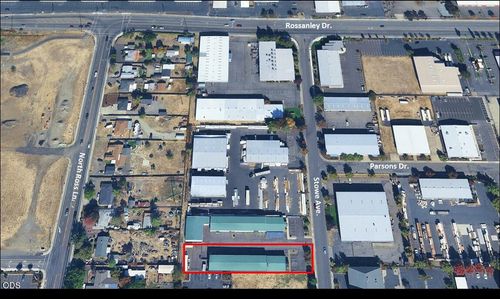 1209 Stowe Ave, Medford, OR, 97501-6612 | Card Image
