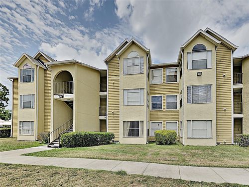 apt-825-4748 Walden Cir, ORLANDO, FL, 32811-7239 | Card Image