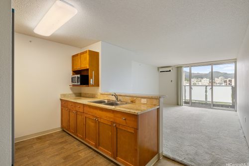 2002-801 South St, Honolulu, HI, 96813-5926 | Card Image