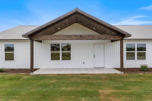 642 School Rd, Rose Bud, AR, 72137-9344 | Card Image