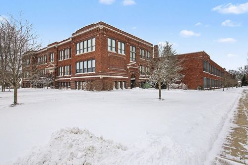 unit-213-500 Erie St, South Haven, MI, 49090-1599 | Card Image