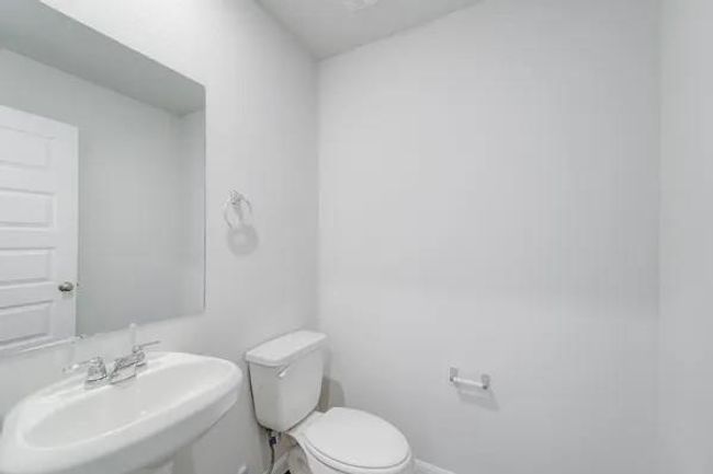 1004 Greenspointe Ave, House other with 4 bedrooms, 3 bathrooms and null parking in La Grange TX | Image 11