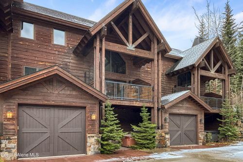 2-38 Avalanche, Sandpoint, ID, 83864 | Card Image