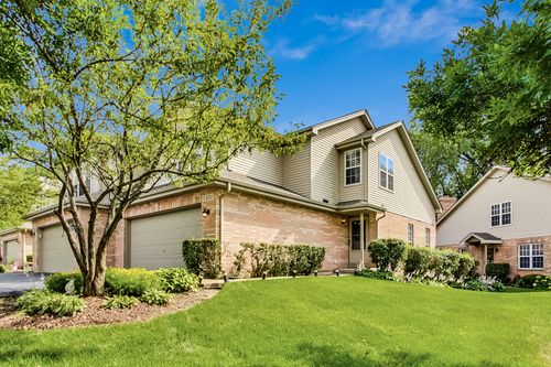 871 Rosebud Ct, Roselle, IL, 60172-2882 | Card Image