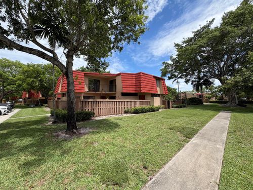 d-8273 Severn Dr, Boca Raton, FL, 33433-8350 | Card Image