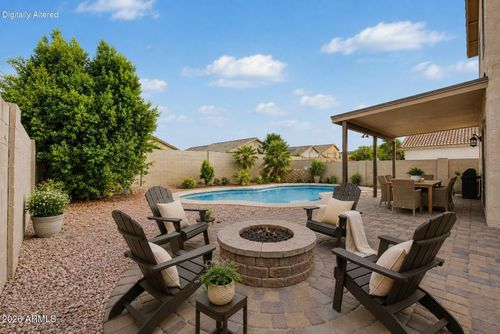 2233 E Soft Wind Dr, Phoenix, AZ, 85024-8668 | Card Image