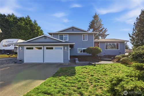 29819 5th Ave Sw, Federal Way, WA, 98023-3516 | Card Image