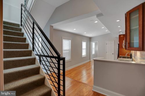 2-2127 E Lombard St, BALTIMORE, MD, 21231-2020 | Card Image