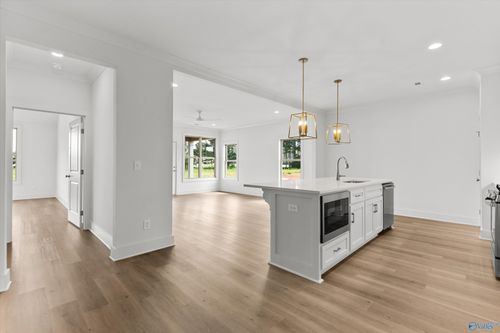22122 Mulligan Pkwy, Athens, AL, 35613 | Card Image