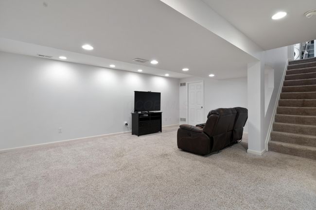 5536 Winchester Meadows Dr, House other with 5 bedrooms, 4 bathrooms and null parking in Canal Winchester OH | Image 28