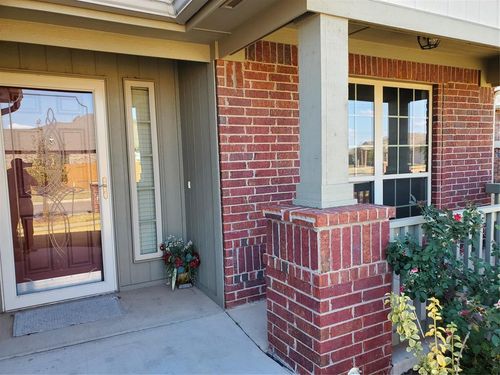 19109 Blanco Dr, Edmond, OK, 73012-2653 | Card Image